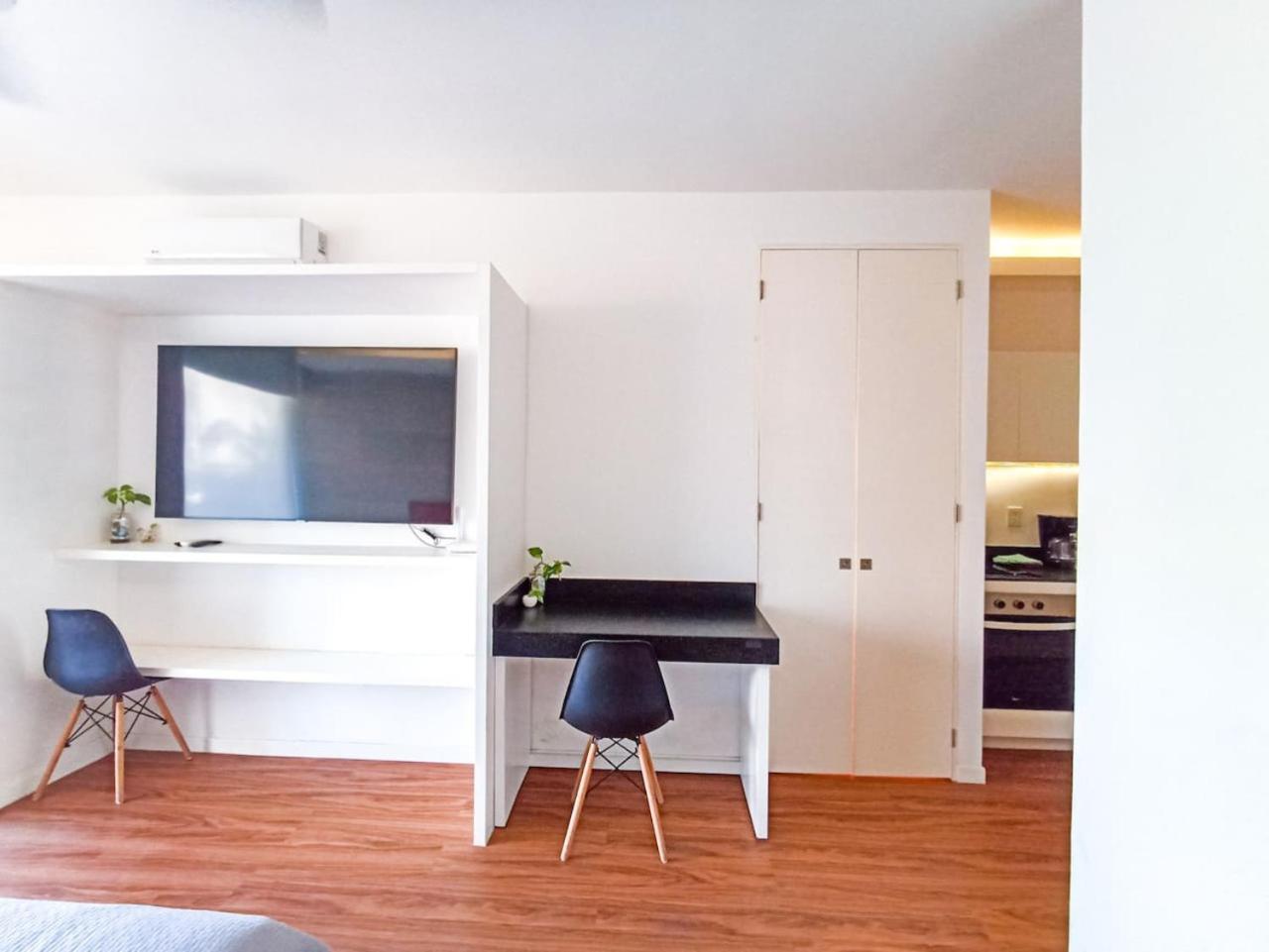 Apartamento Wide With Sunny Balcony Pool Gym Steps 2 *