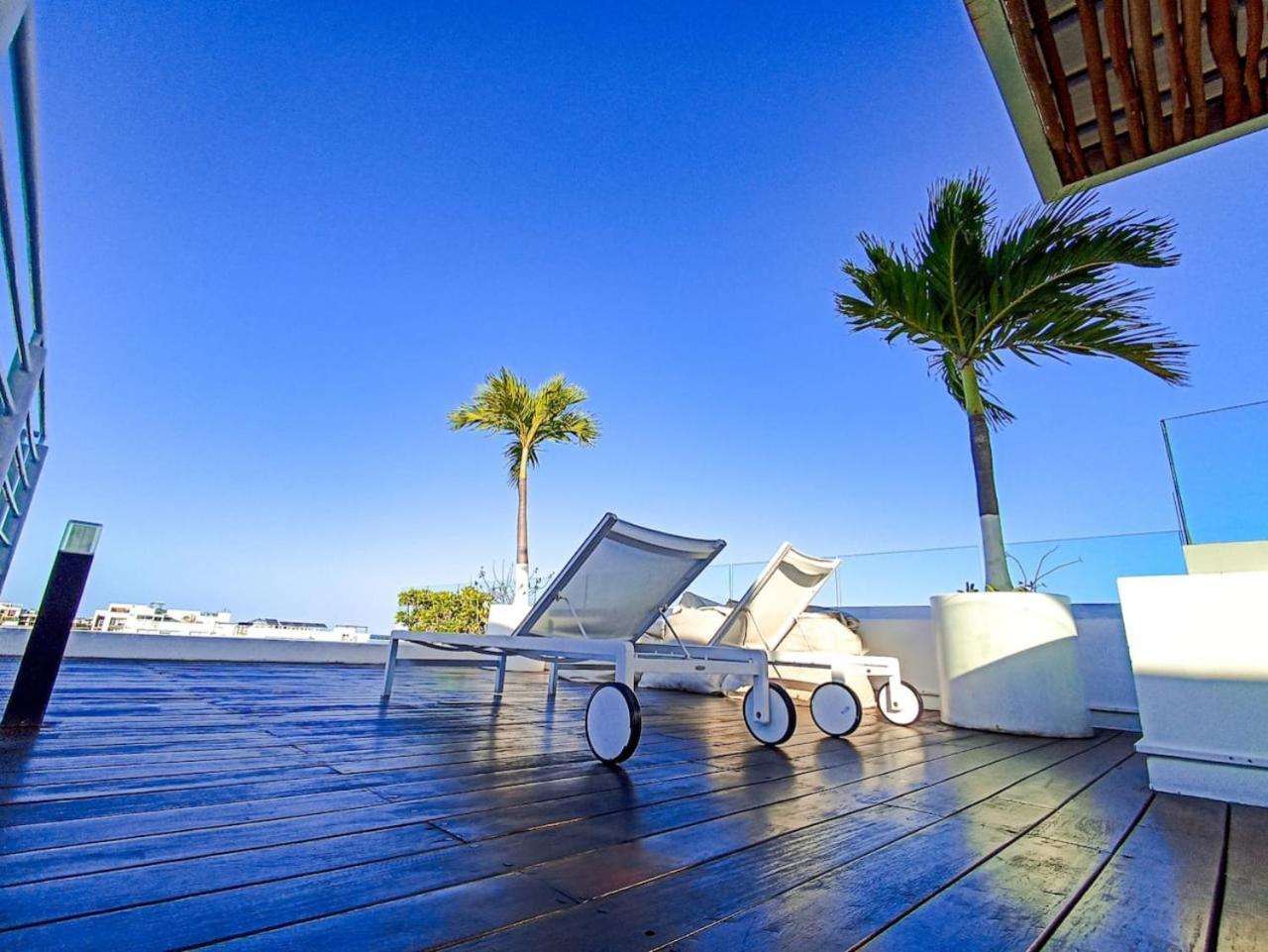 Apartamento Wide With Sunny Balcony Pool Gym Steps 2